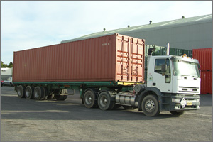 Semi Trailer Delivery